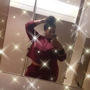 Meet your Posher, Ronda